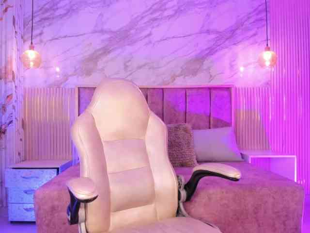 karinaadoll Sex Cam Show