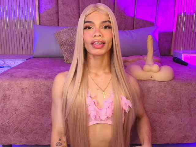 karinaadoll Sex Cam Show