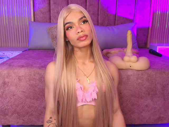 karinaadoll Sex Cam Show