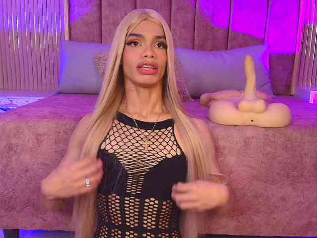 karinaadoll Sex Cam Show