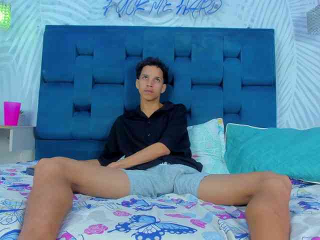 MidnightKing Sex Cam Show