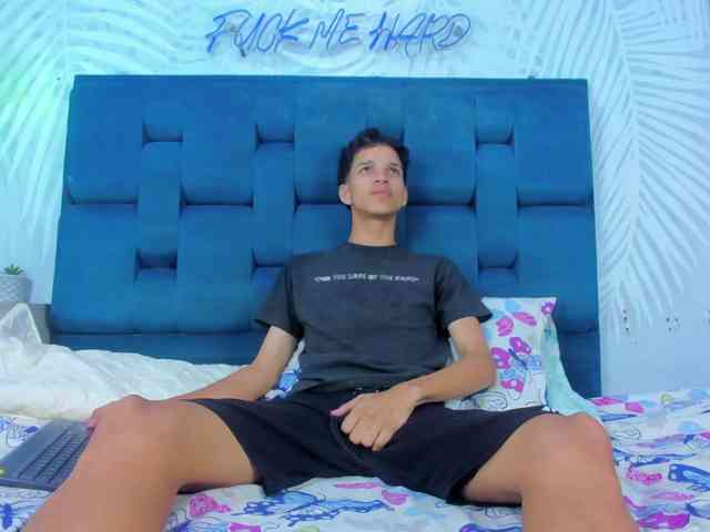 MidnightKing Sex Cam Show