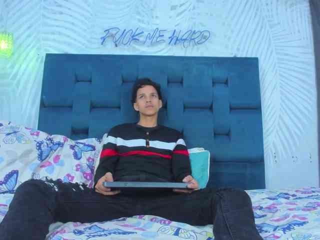 MidnightKing Sex Cam Show