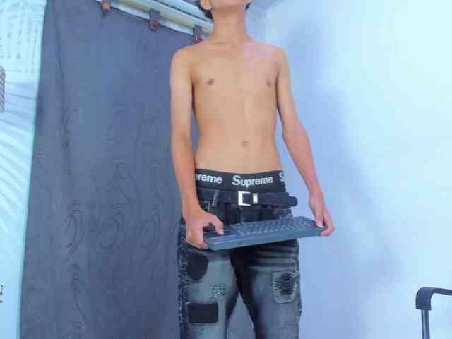 MidnightKing Live Webcam on BongaCams