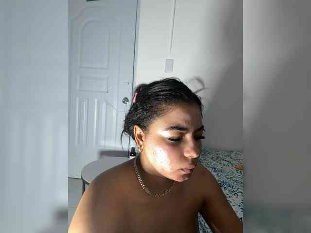 Latina-vibe99