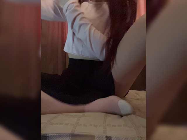 Adelishka live cam on BongaCams