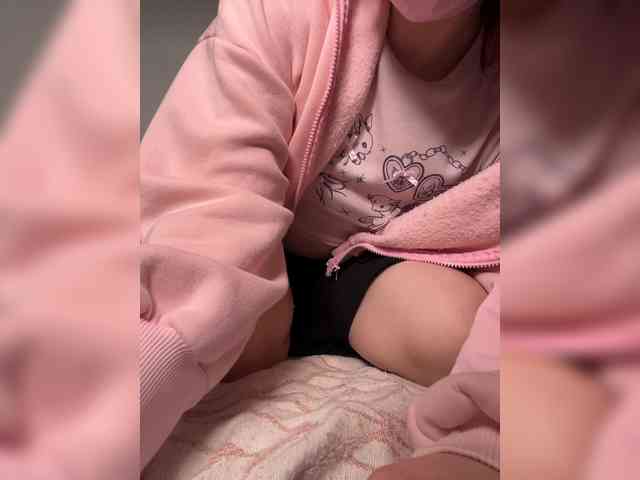 Adelishka Sex Cam Show