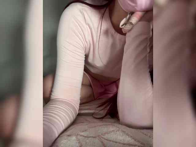 Adelishka Sex Cam Show