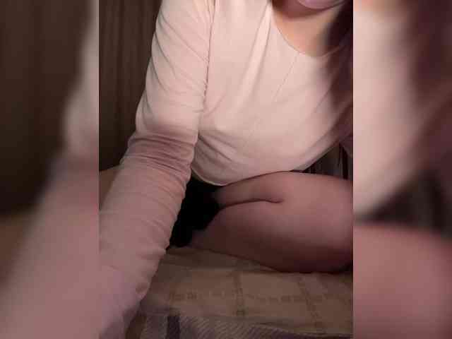 Adelishka Sex Cam Show