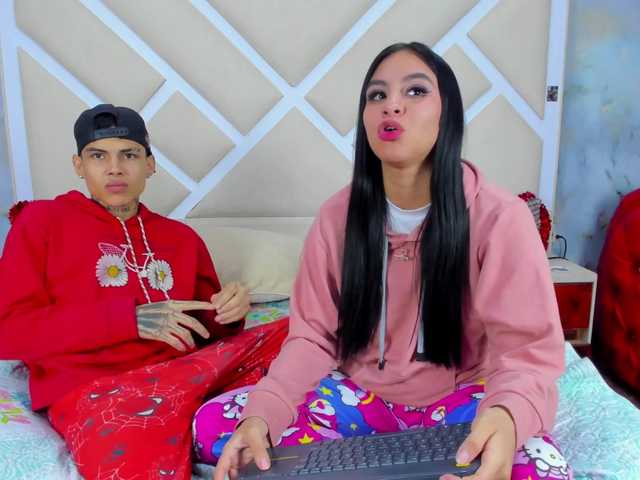 TwinFlameX Nude Live Sex Shows