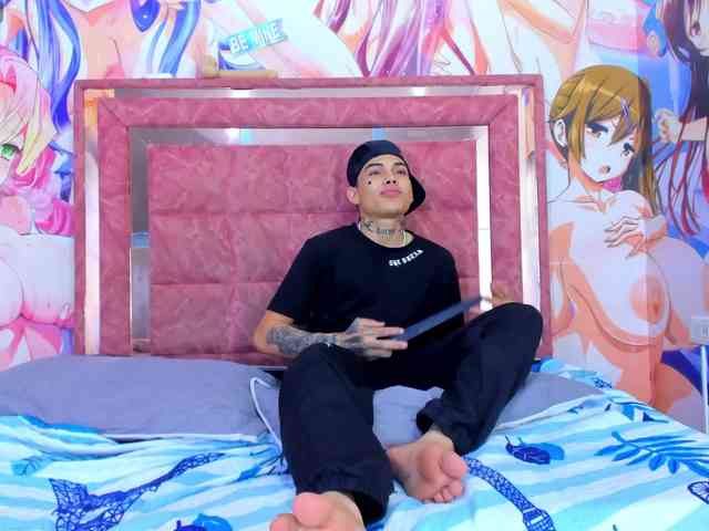 TwinFlameX Live Webcam on BongaCams