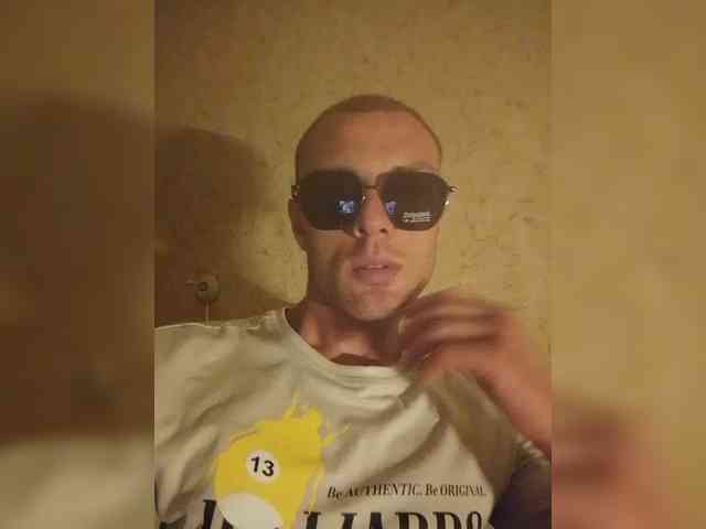 RyslanshikSex webcam