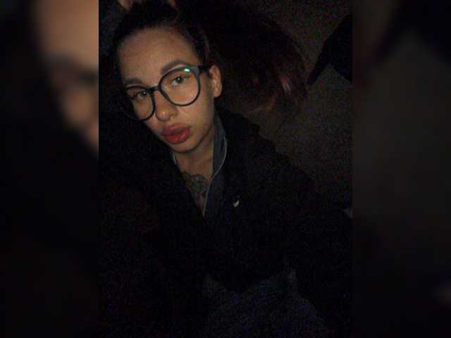 nevinovnaya69, en directo ahora en BongaCams