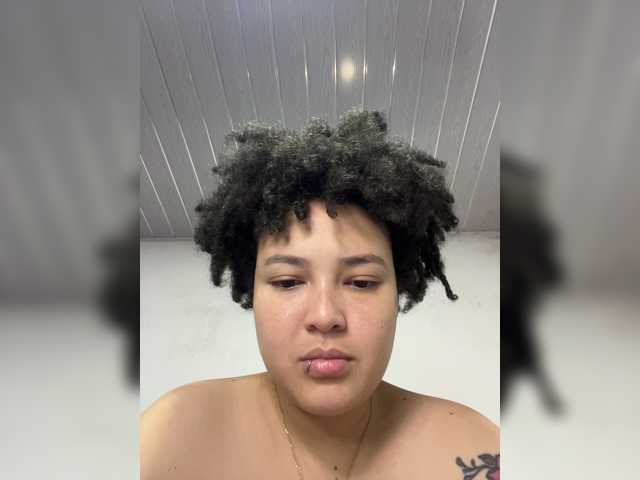 VaneyMia