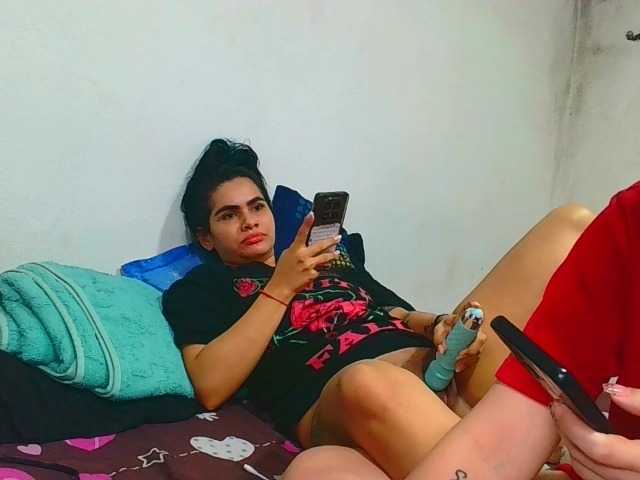 VaneyMia live cam on BongaCams