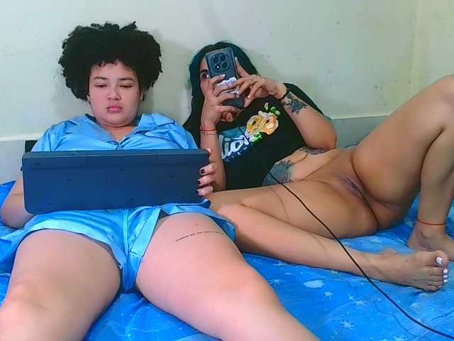 VaneyMia live cam on BongaCams