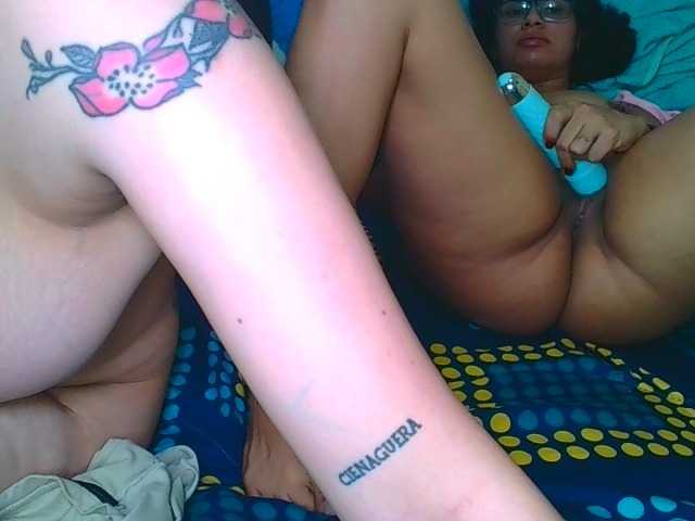 VaneyMia live cam on BongaCams