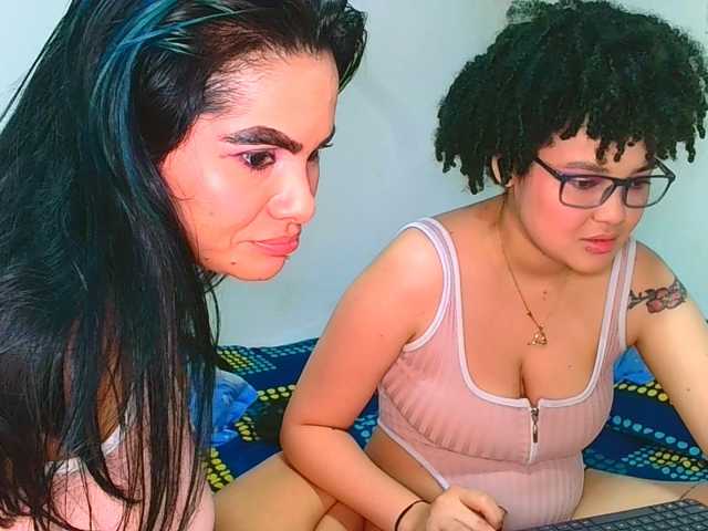 VaneyMia live cam on BongaCams
