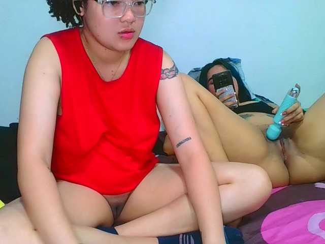 VaneyMia live cam on BongaCams