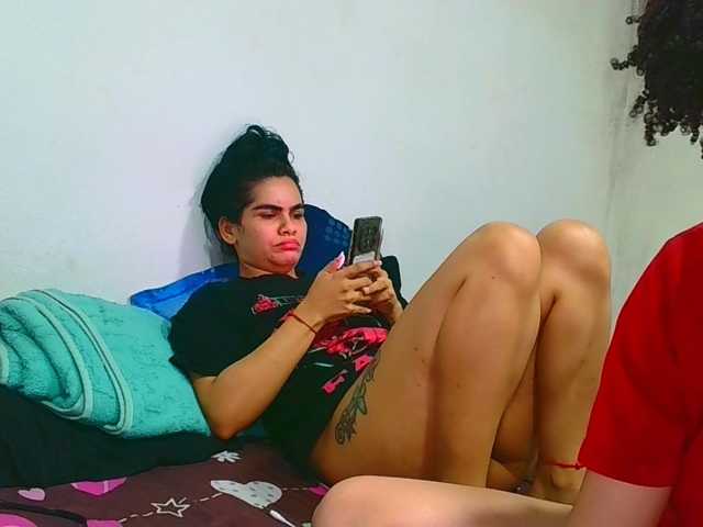 VaneyMia live cam on BongaCams