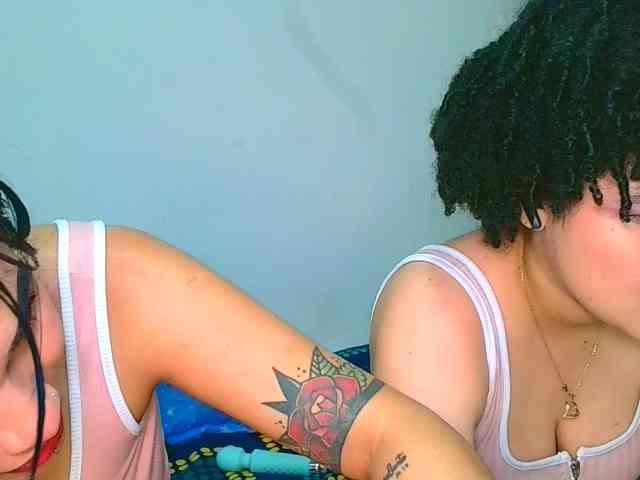 VaneyMia webcam