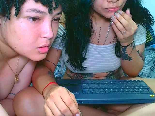 VaneyMia webcam