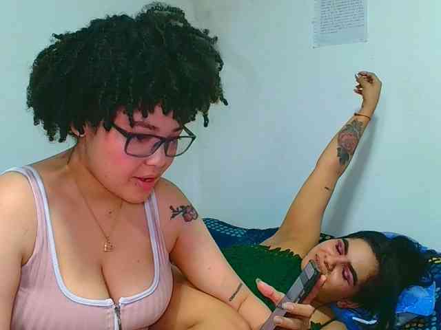 VaneyMia webcam