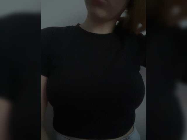 Meow18-1 live cam on BongaCams