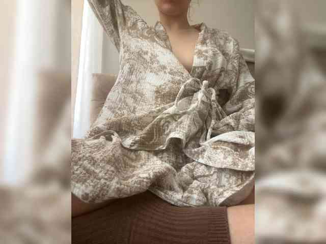 Meow18-1 Sex Cam Show