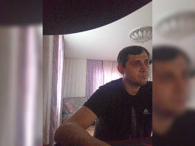 Mmm-119 — live male cam