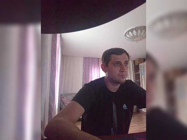 Mmm-119 — live male cam