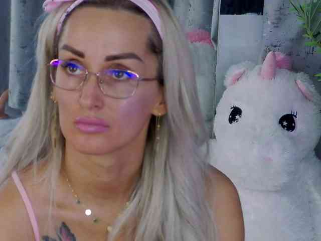 IsabellaEthan webcam