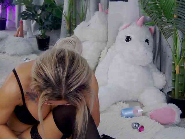 IsabellaEthan webcam
