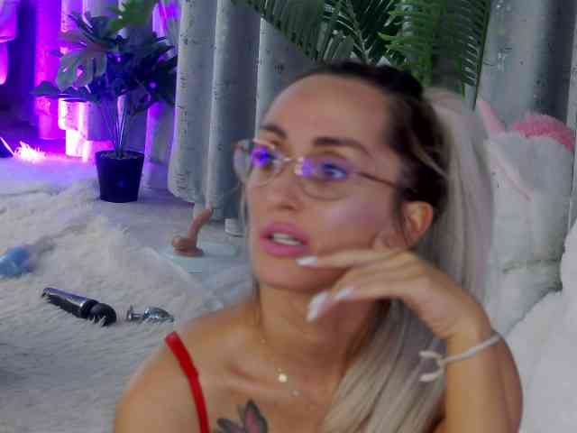 IsabellaEthan webcam