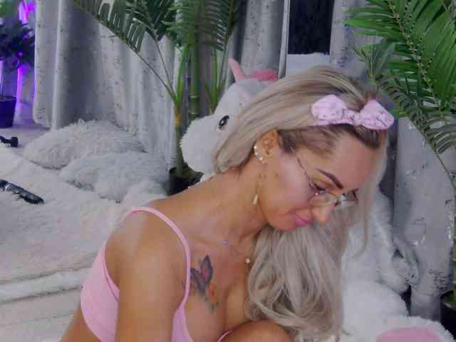IsabellaEthan webcam
