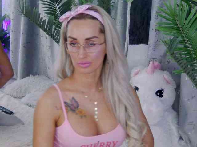 IsabellaEthan webcam