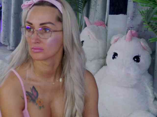 IsabellaEthan webcam