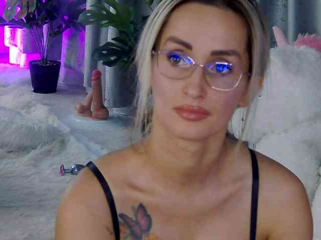 IsabellaEthan webcam