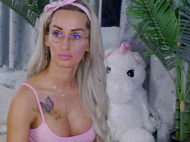 IsabellaEthan webcam