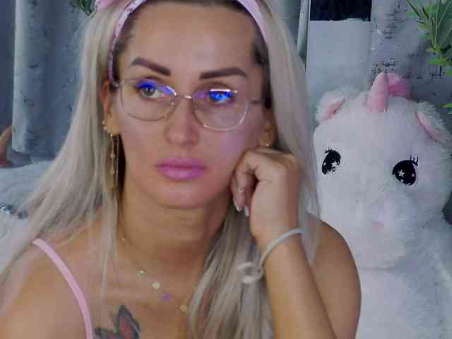 IsabellaEthan webcam