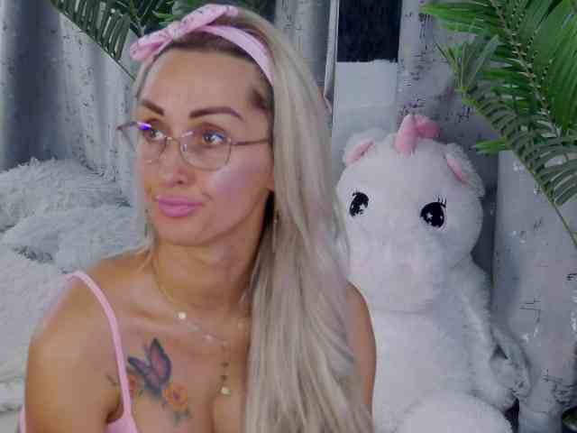 IsabellaEthan webcam