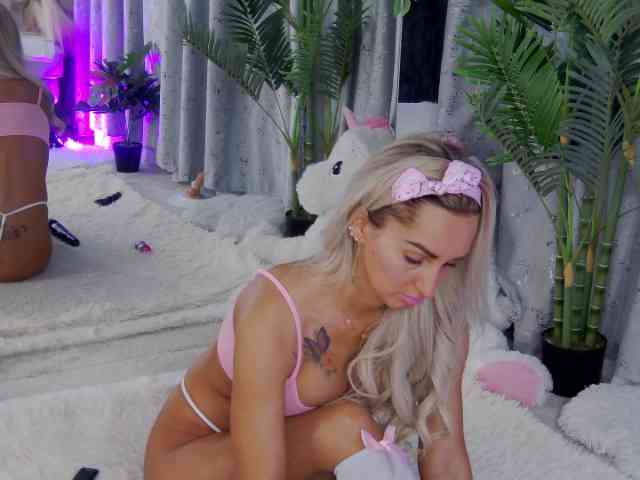 IsabellaEthan webcam