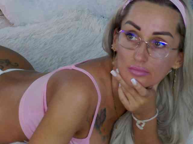 IsabellaEthan webcam