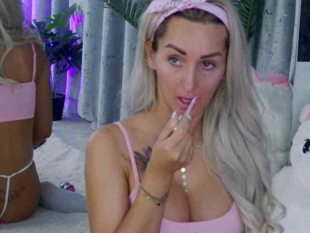 IsabellaEthan webcam
