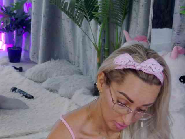 IsabellaEthan webcam