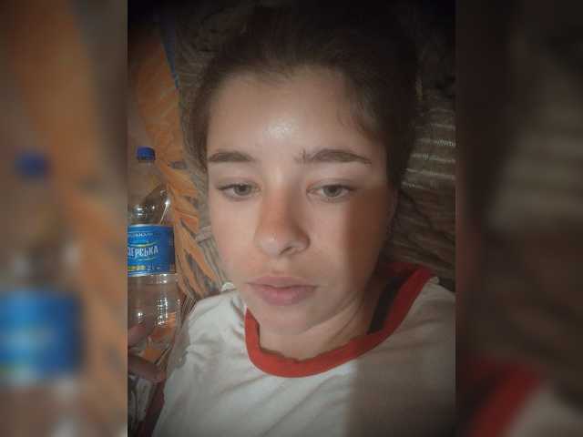 Mamamsi4 live cam on BongaCams