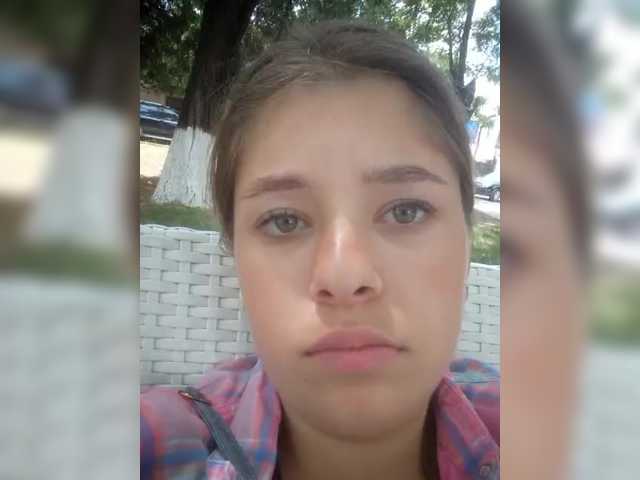 Mamamsi4 live webcam show