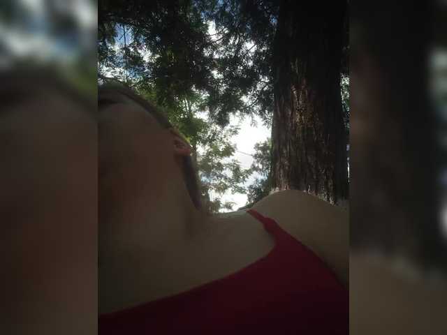Mamamsi4 live cam on BongaCams
