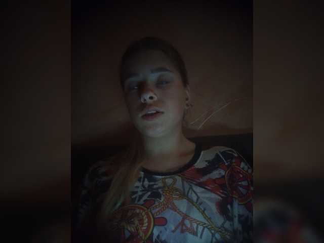 Mamamsi4 live webcam show