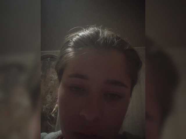 Mamamsi4 live cam on BongaCams